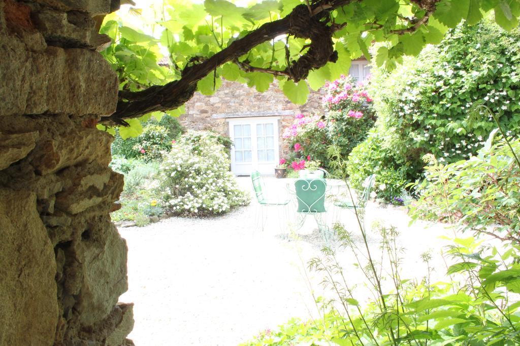 Bed and Breakfast Relais De La Riniere Le Landreau Екстер'єр фото